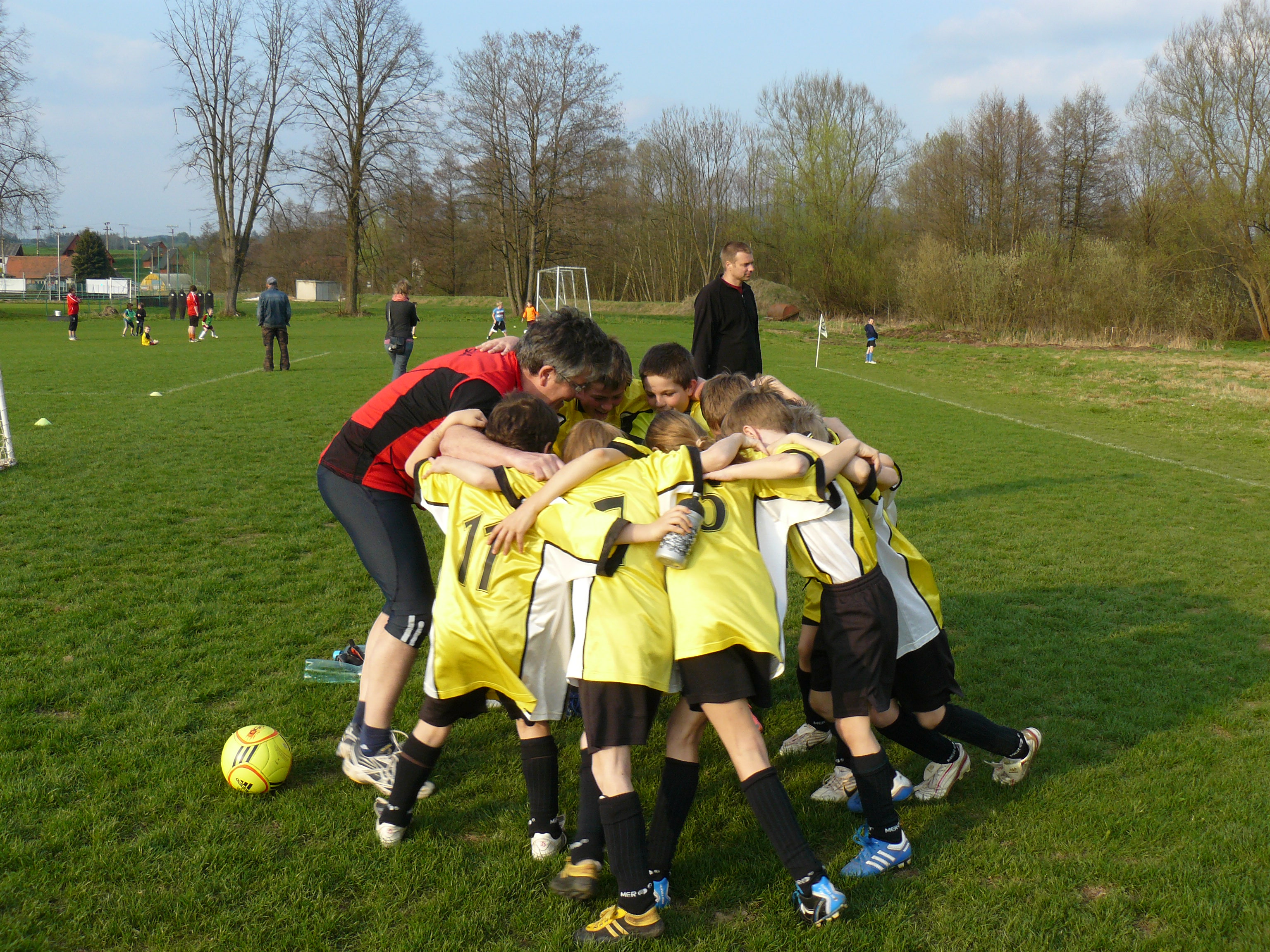 FK Sedmihorky - Martinice 2 - 23.4.2013